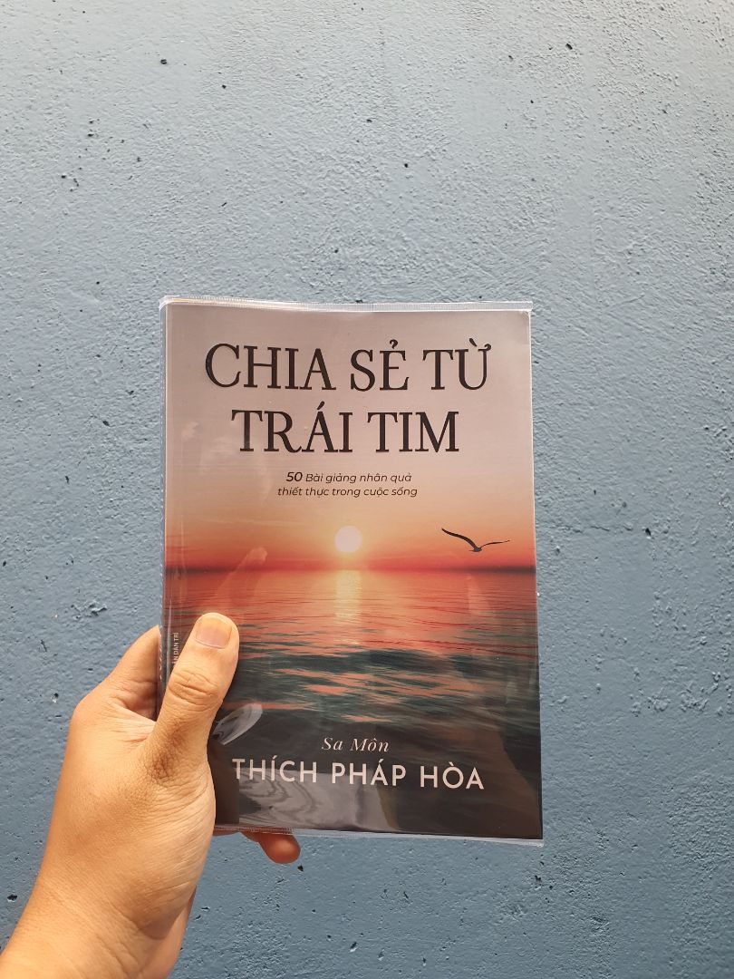 Giao hàng nhanh chóng. Combo sách packing chuẩn. Không méo mớp. Giao hàng nhanh chóng. Combo sách packing chuẩn. Không méo mớp.