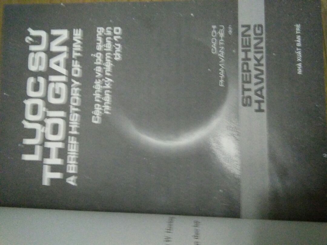 sách hoàn thiện tốt, mình chuyên lí nên rất thích các bạn nào muốn tìm hiểu về vụ trụ cũng nên mua. ship hàng cũng nhanh giá cũng rẻ 1 quyển 98k 1 quyển 95 mà mua cả combo có 140k(giá gốc). Rất đáng mua