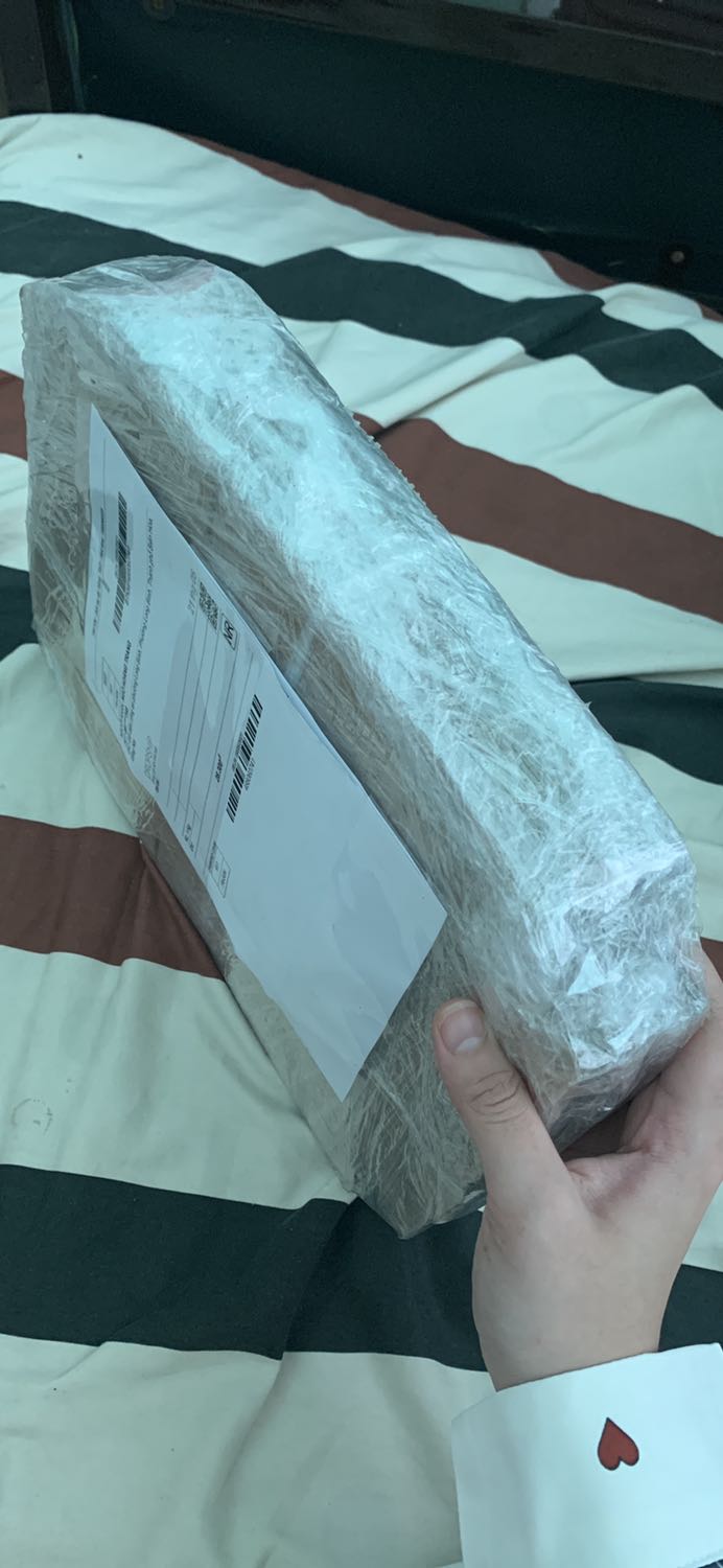 Giao hàng nhanh lắm ạ, gói hàng chắc chắn. Sẽ ủng hộ lần sau