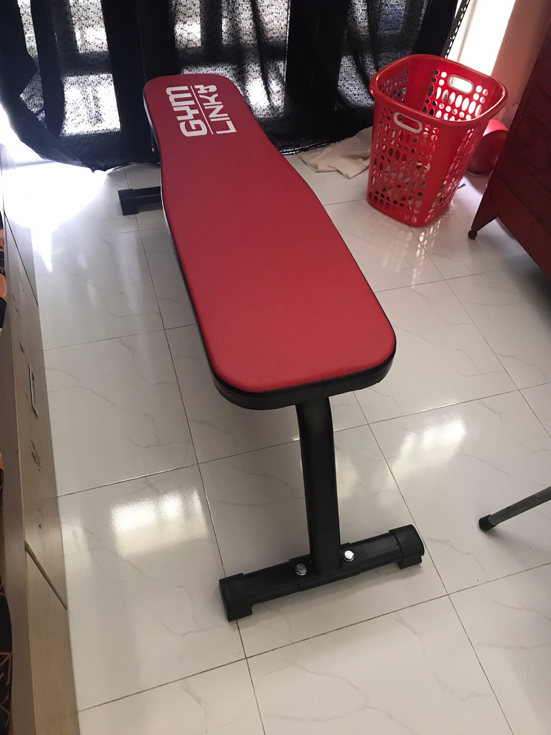 Hang good chac chan. Đóng gói kỹ không bị trầy xước gì. Ngoại hình đẹp mắt, sang trọng, nước sơn ok. Hang good chac chan. Đóng gói kỹ không bị trầy xước gì. Ngoại hình đẹp mắt, sang trọng, nước sơn ok.