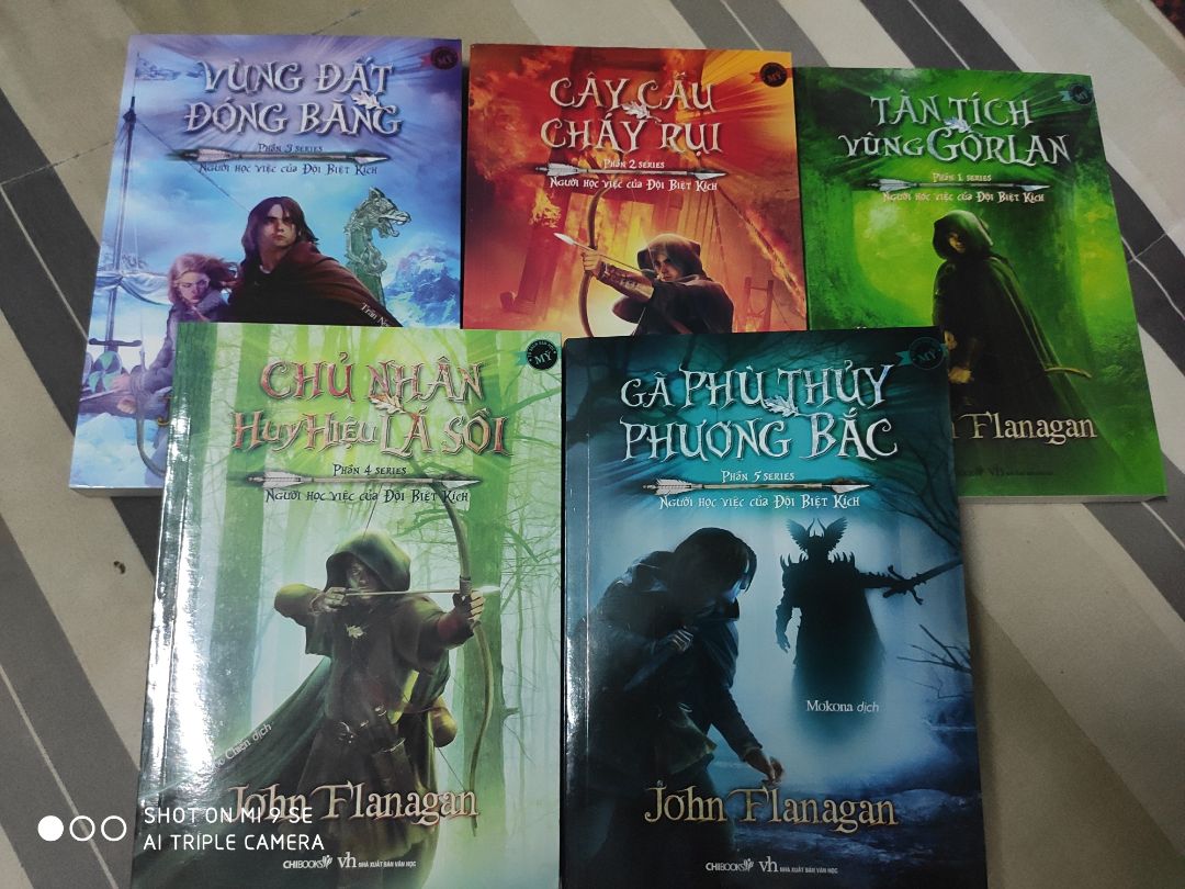 sách nội dung hấp dẫn , in tốt , đóng góp cẩn thận . hoàn toàn hài lòng