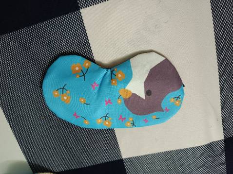 Có túi giải nhiệt làm mát, đeo vừa vặn ko đau, sản phẩm cũng tạm được, tks tiki