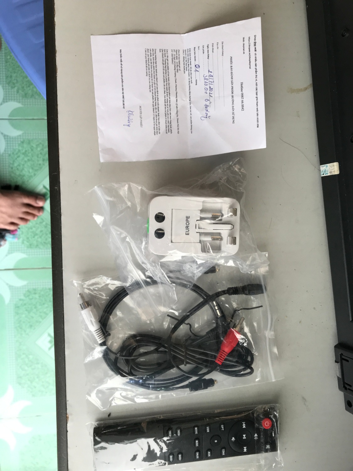 Mẫu mã cũng đẹp, âm thanh nghe khá hay, chất lượng phù hợp với số tiền mua