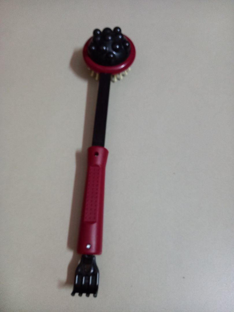 sp như hình quảng cáo và giới thiệu của shop,  chất lượng. Mình đã dùng, massage êm ái, đấm bóp tốt, nhựa dẻo tốt. cảm ơn shop nhiều nhiều. vote 05 sao. nên mua quý vị ơi. kg phí của khi quyết định mua. sức khỏe là vàng!