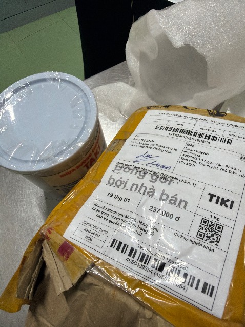 Mua cối chày inox mà giao nhựa đường