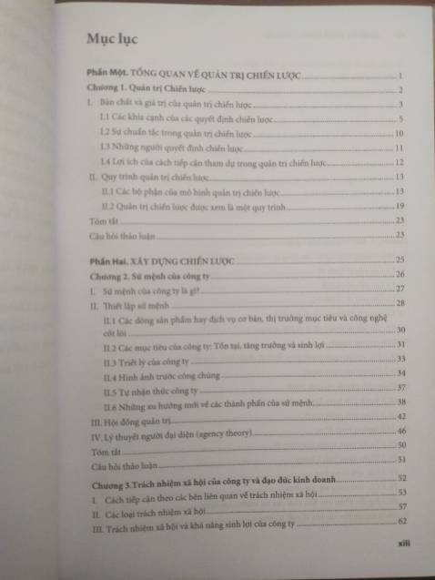 Giao nhanh, đóng gói kỹ càng, sách rất to và dày dặn, sẽ tiếp tục ủng hộ!@@