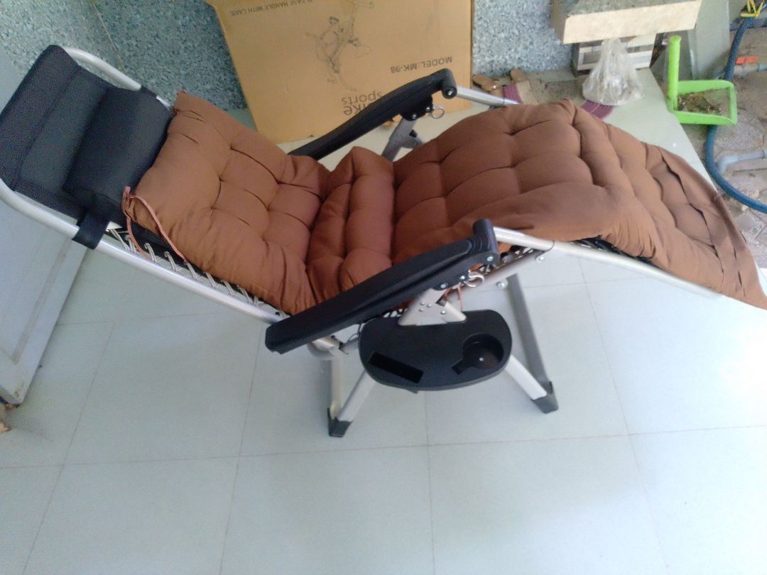 giao hcm đi tỉnh nửa ngày tới. tiki thần tốc. ghế đẹp chắc