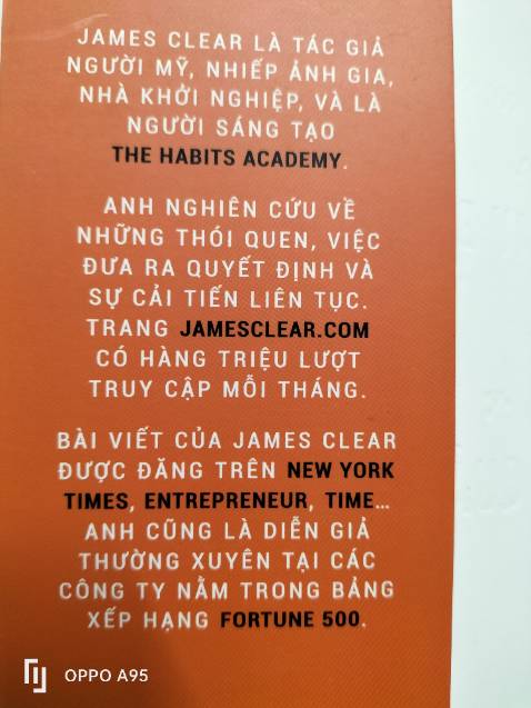 Sách rất hay. Dựa trên nghiên cứu, và có hướng dẫn cách thực hiện cụ thể. Đọc rất lôi cuốn và thực tế. Một vài chi tiết mình thấy đã thực hành rất hiệu quả. Bạn nào muốn thay đổi thói quen bản thân mà chưa được, nên đọc ngay và luôn nhé