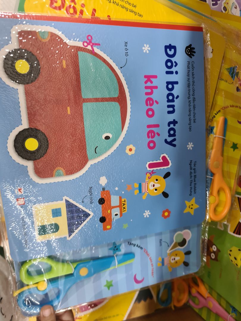 Hình ảnh đẹp, dễ thương, phù hợp cho các bé tập cắt.