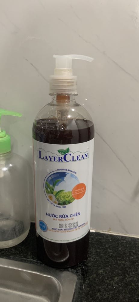 Shop giao hàng nhanh, đóng gói cẩn thận. Nước rửa chén tốt, giá hợp lý