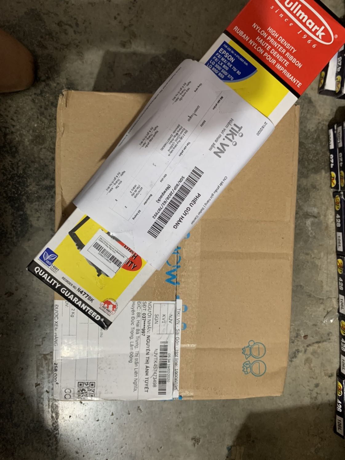 Hàng như hình nhưng ko đủ số lượng. Đang chờ phản hồi từ tiki