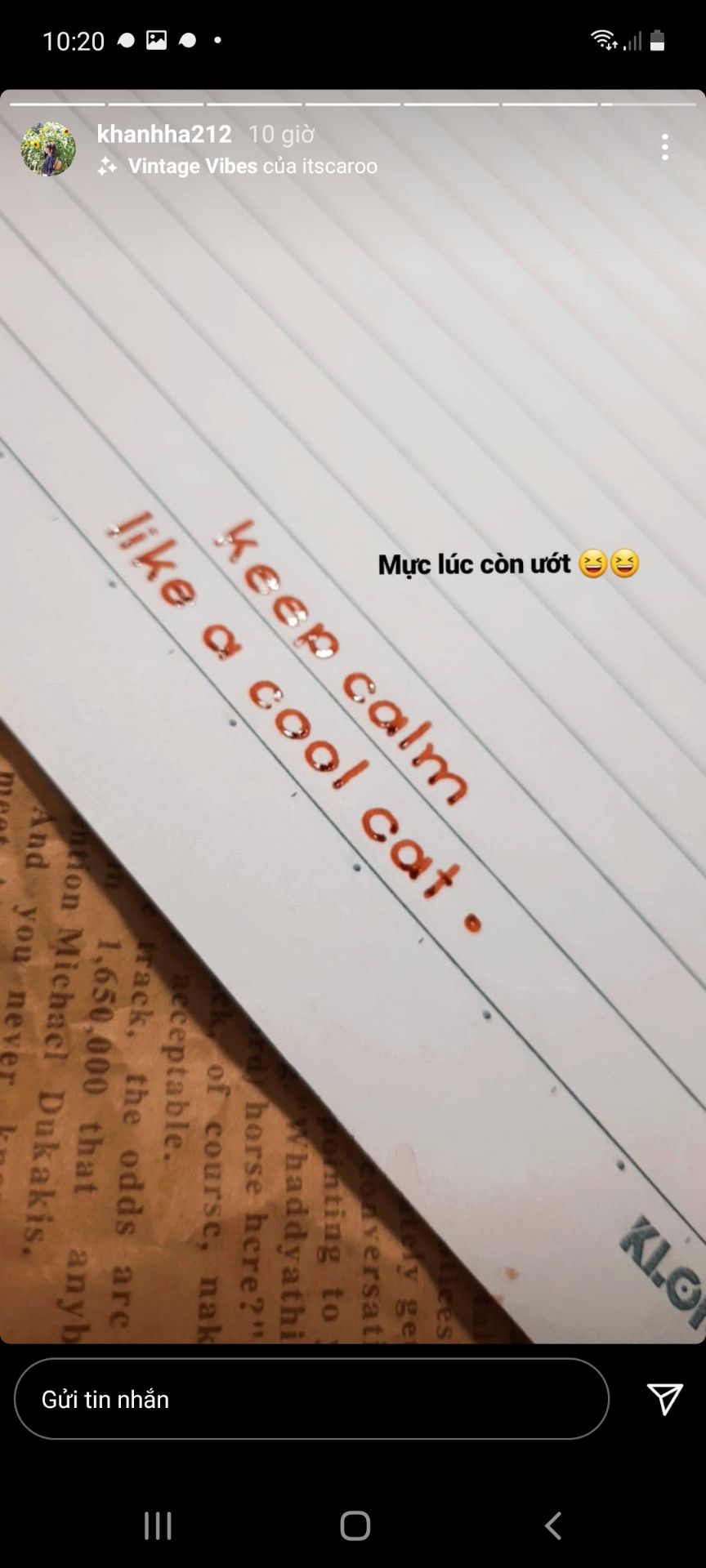 "Đừng đột nhiên im lặng. 
Anh có thể nói mình đi tắm, xem phim, đi ngủ, ăn đêm. 
Tìm đại một lí do nào đó, bất kể là thật hay giả, bịa hay giả vờ
Không được nữa thì để lại một dấu đã xem 

Để lại cho em một đường lui
Đừng khiến em bối rối
Đừng khiến em giống như một con ngốc, cứ ngồi đợi mãi bên điện thoại."
_____
Bình luận trong bài "It's just a blur" | Dịch: Kim Anh