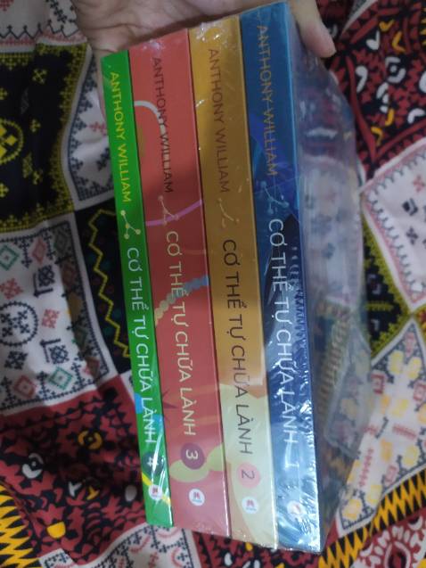 Bộ sách được đóng gói chắc chắn, chất liệu tốt.