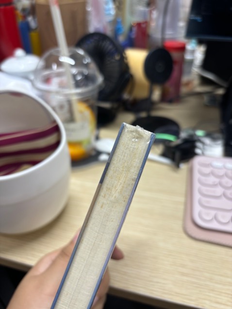 Giao hàng nhanh, nhưng sách hơi cũ, còn nilon bọc nhưng bị ố cạnh sách