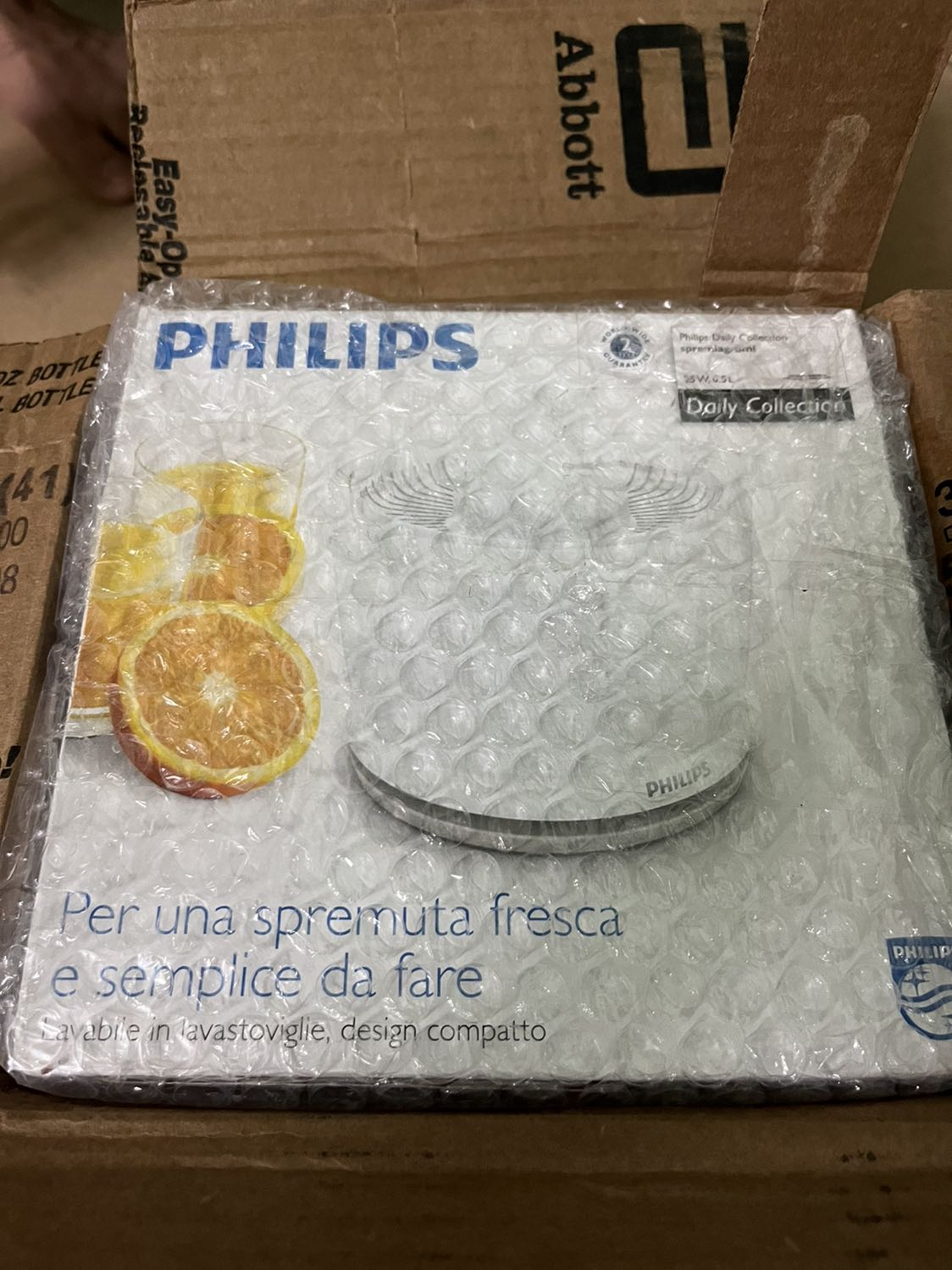 Giao nhanh đúng lịch, Gói cẩn thận, giấy bảo hành 24 tháng, mới tháng 4/2022, hàng đẹp, chưa ép thử hihi