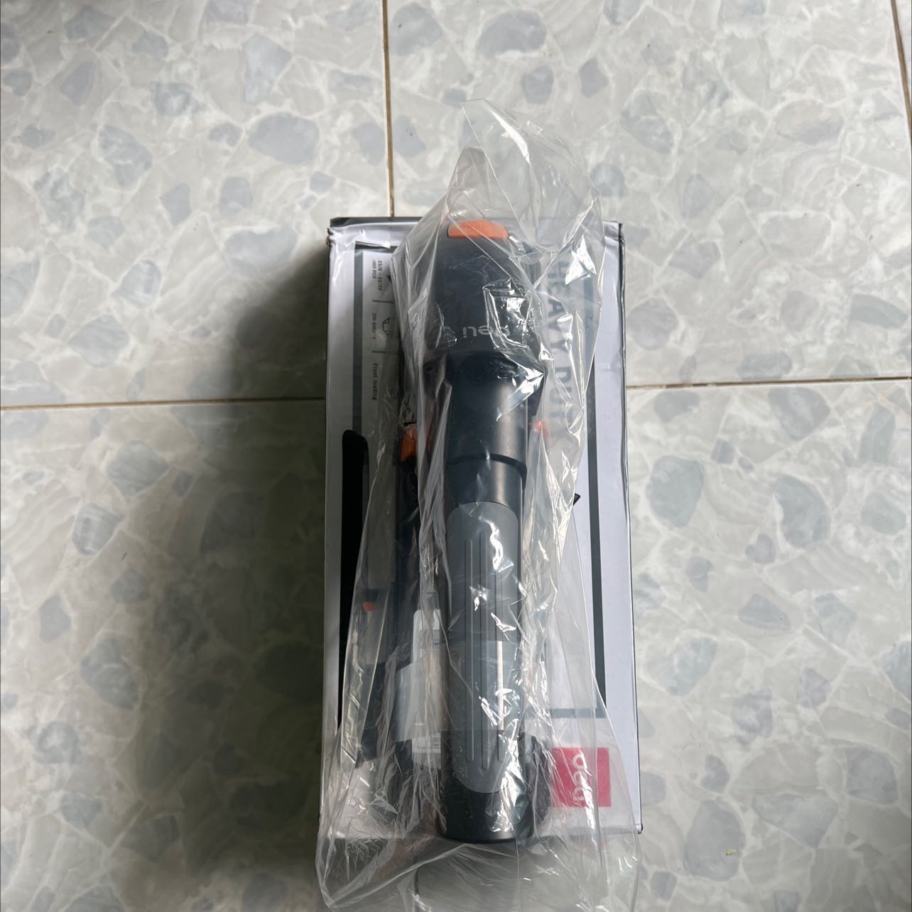 473.000₫ phù hợp với tât cả dịch vụ : giao hàng nhanh, đóng gói cẩn thận, nhân viên giao hàng có tâm.