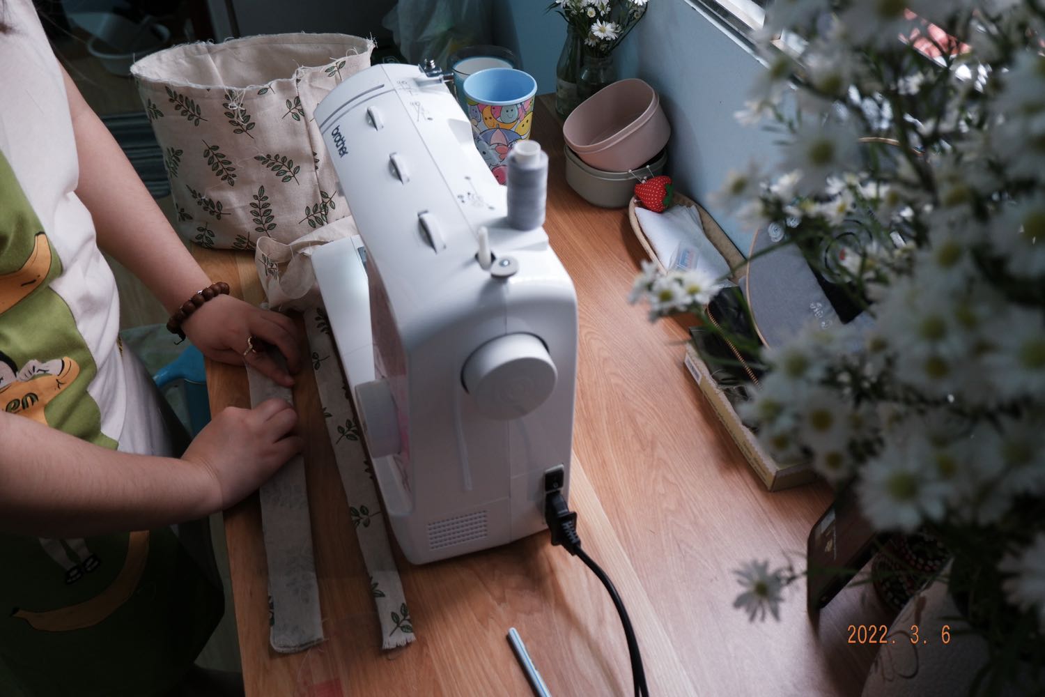 Máy chất lượng rất tốt, đầy đủ phụ kiện đính kèm, giao hàng hơi chậm một chút nhưng tiki đã xử lý nhanh. Máy không quá ồn. Chất lượng tốt.