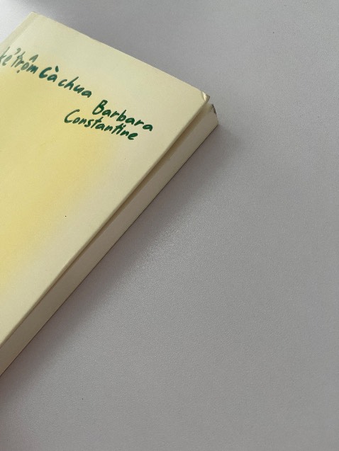 Sách của mình khá dơ và móp góc