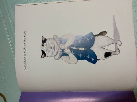 Giá tốt. Sách mới. Dày. Màu đẹp. Giao hàng ok. Rất hài lòng...