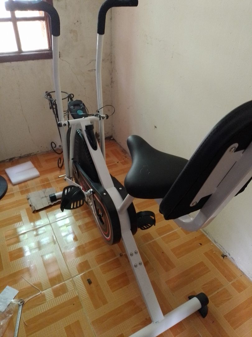 giao nhanh, phần hướng dẫn rắp láp nên chi tiết hơn, đánh dấu số thứ tự trên phụ kiện bằng stick, để người lắp khỏi bỡ ngỡ. chất lượng ổn, có thể tăng độ kháng bánh đà nhờ vào dây quang bánh đà