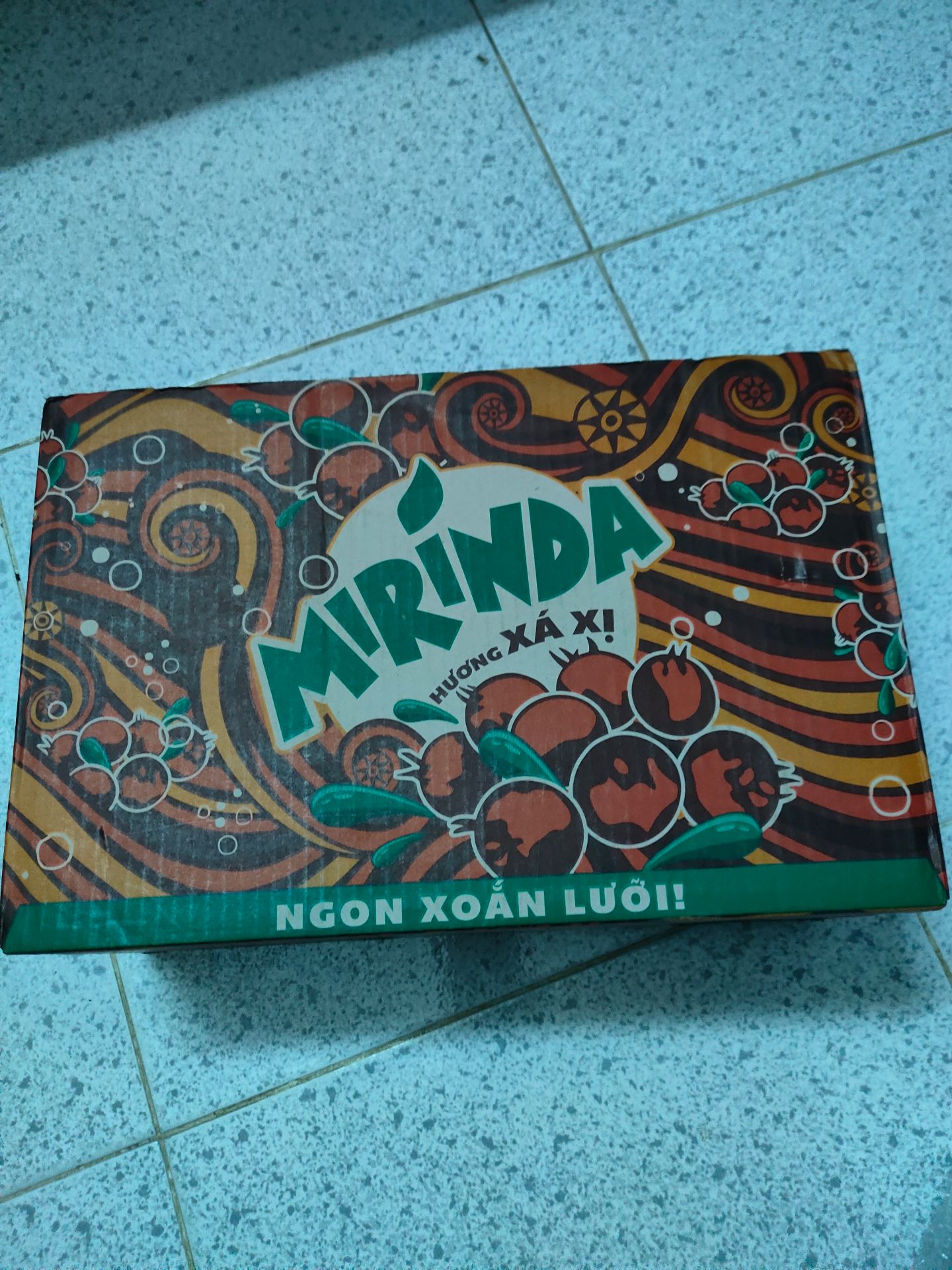 Sản phẩm giống như hình, mua sale nên giá rẻ, còn được tặng ly giữ nhiệt xịn xò, cho shop 5*. Sản phẩm giống như hình, mua sale nên giá rẻ, còn được tặng ly giữ nhiệt xịn xò, cho shop 5*.