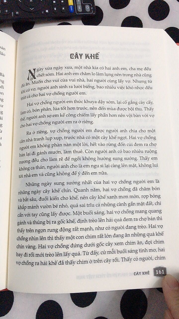 Rất hài lòng. Sách đóng gói cẩn thận. Bìa cứng, giấy in rõ ràng