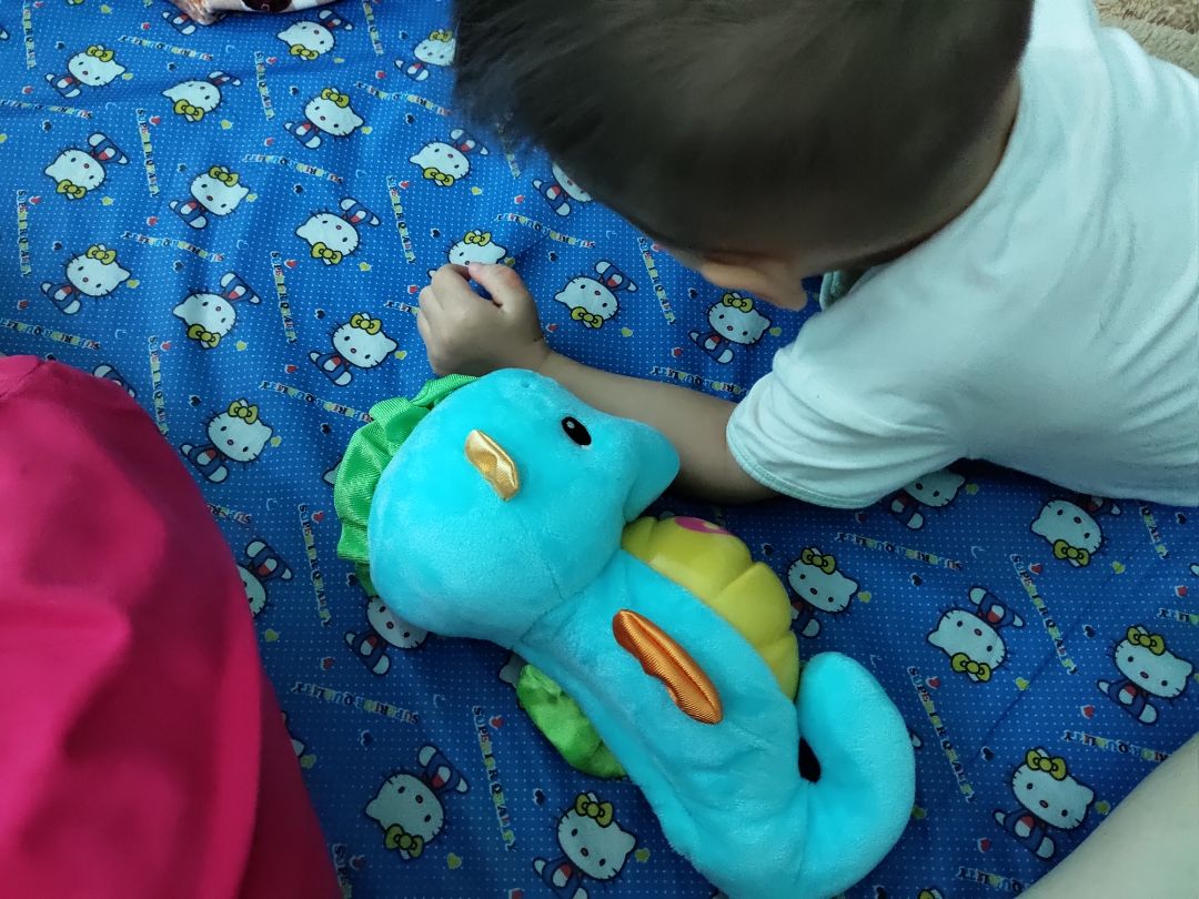 Mua 2 bộ dài tay cho bé tiện gom đơn bộ cộc để dành mặc hè. Chất gỗ sồi siêu mềm, mát ạ. Mua gom đơn hơn 1 triệu kèm khuyến mại thẻ tín dụng nên tính ra cũng vừa tiền thôi ạ