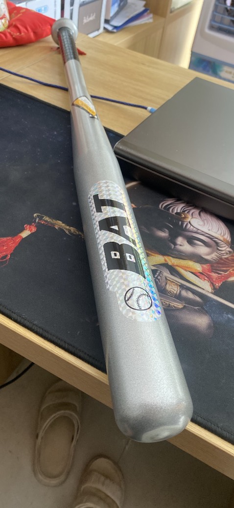 gậy cầm nhẹ, không giống hình ảnh của shop, gậy màu trắng inox lại gửi gậy phun sơn tĩnh điện. không hài lòng