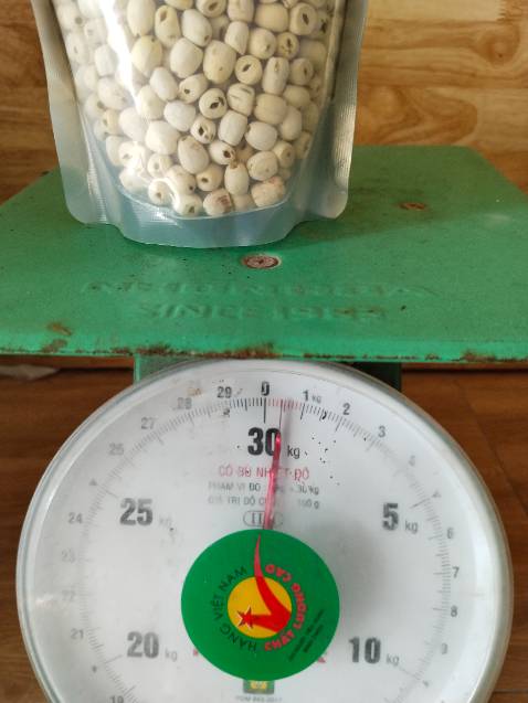 Cân thiếu gần 100 gram hạt sen. Hạt sen thì đẹp, nhưng tôi chưa ăn tôi chưa biết. NẾU SHOP HỖ TRỢ TÔI NHIỆT TÌNH, SP NÀY ĐÚNG RA TÔI KHÔNG ĐỂ LẠI ĐÁNH GIÁ KÉM
Khi nhận được hàng hàng, ng bán. Không hỗ trợ xác nhận cho khách hoàn tiền vêd liền mà chờ đến 5 ngày sau để cho Tiki xác nhận