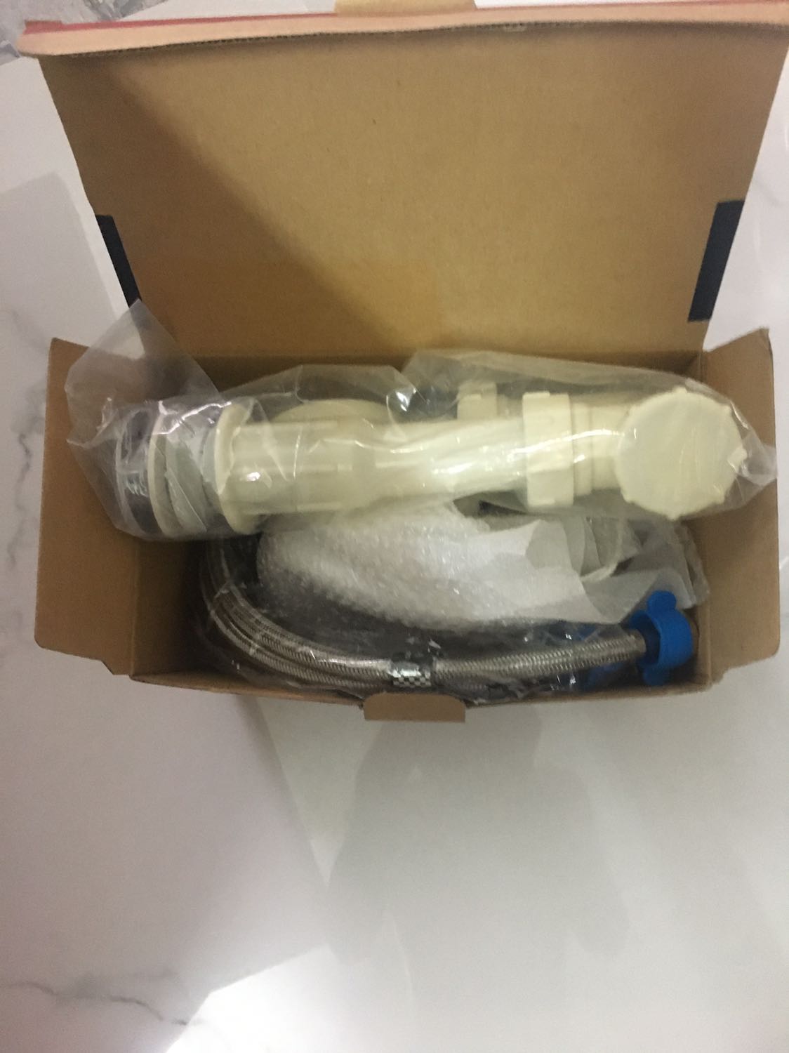 Đóng gói cẩn thận, đúng mẫu mã, hàng đep, nhưng mới dùng chưa nói hết, chấm cái điểm shop khá nhiệt tình