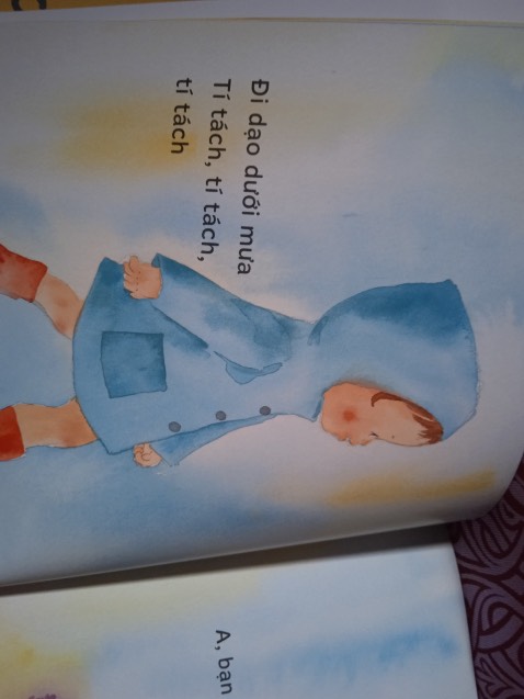 Giao hàng nhanh. Sách có hình ảnh đẹp, nội dung phù hợp với các bé. Shop phục vụ tốt, tư vấn khá là nhanh Giao hàng nhanh. Sách có hình ảnh đẹp, nội dung phù hợp với các bé. Shop phục vụ tốt, tư vấn khá là nhanh