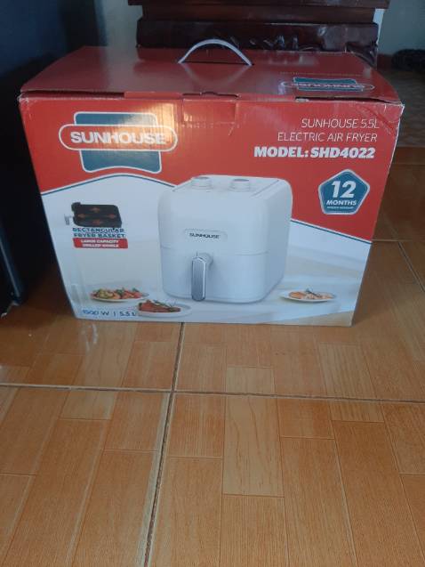 Lần đầu mua đồ trên tiki thấy rất okk, hàng giao về không móp méo đóng gói rất chất lượng, sản phẩm cắm điện thử hoạt động bình thường, mai thử nấu đồ ăn coi ra sao, mong là sản phẩm bền bỉ. Sẽ ủng hộ tiki lâu dài 😃😃😃