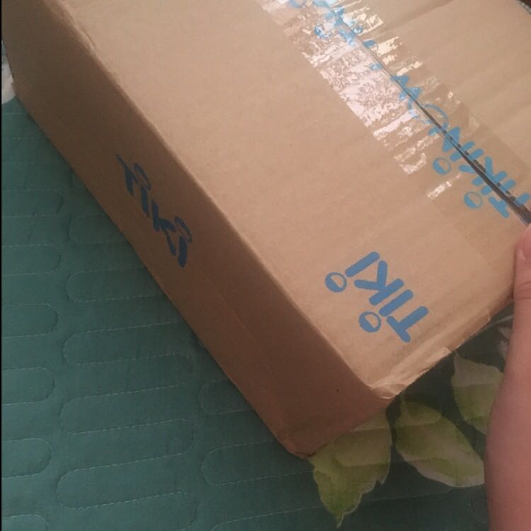 Giá thành phải chăng, Sản phẩm đẹp, chất lượng quá Ok. Rất đáng để mua