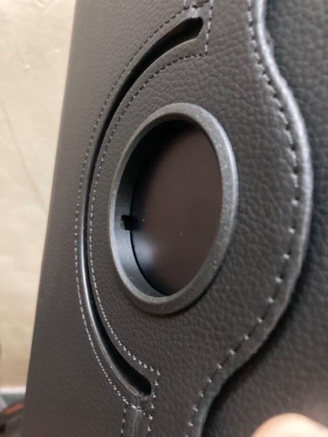 Ốp đúng mô tả nhé, bền hay ko thì chưa biết nhưng cầm thấy khá dày dặn nha, nếu để tablet dọc thì phải để nấc thứ hai tablet mới đứng được