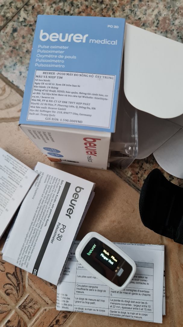 hộp của máy đã bị bóc, không có giấy bảo hành chính hãng, còn lại đủ phụ kiện sản xuất 2021. đặt trong hộp Tiki