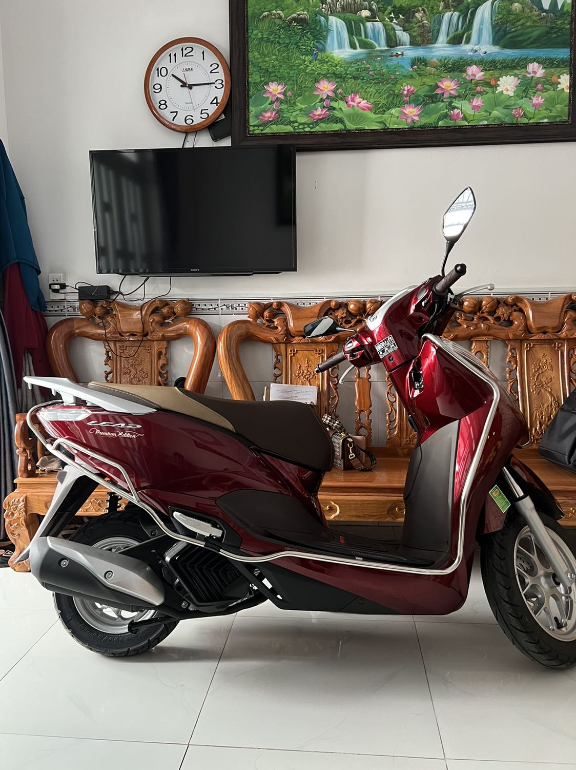 Mua trên tiki rẻ hơn ở shop, nhân viên tư vấn nhiệt tình dễ thương, xe đẹp lắm Mua trên tiki rẻ hơn ở shop, nhân viên tư vấn nhiệt tình dễ thương, xe đẹp lắm