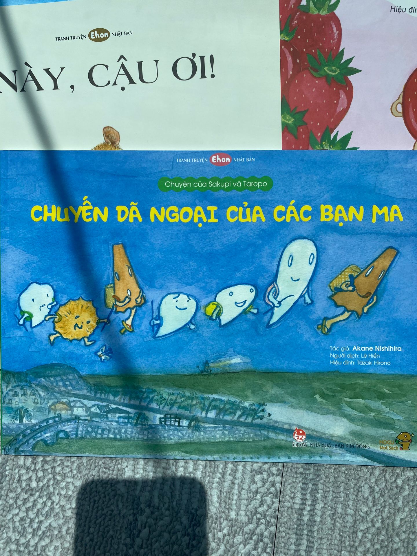 ngạc nhiên vì con mình không thấy sợ cuốn này mà còn hỏi lại bố mẹ kĩ hơn về các bạn ma