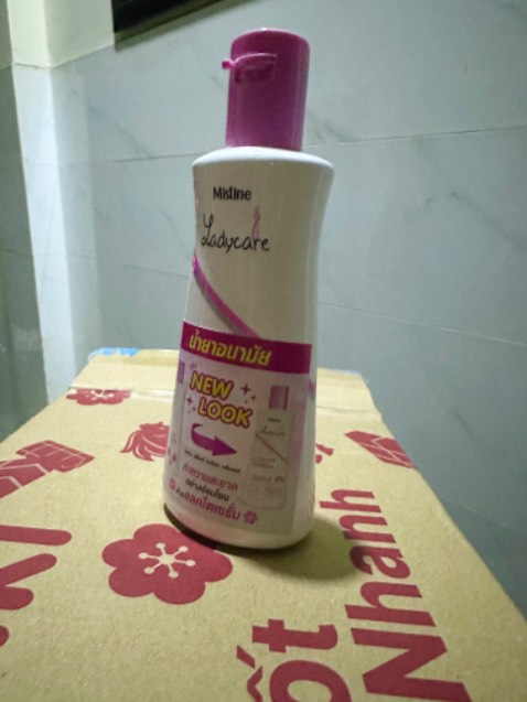 Nghe có thông tin được bác sĩ đã trải nghiệm thấy Ok nên dùng thử
Mềm mịn và dịu nhẹ 
Tiki giao hàng cực nhanh