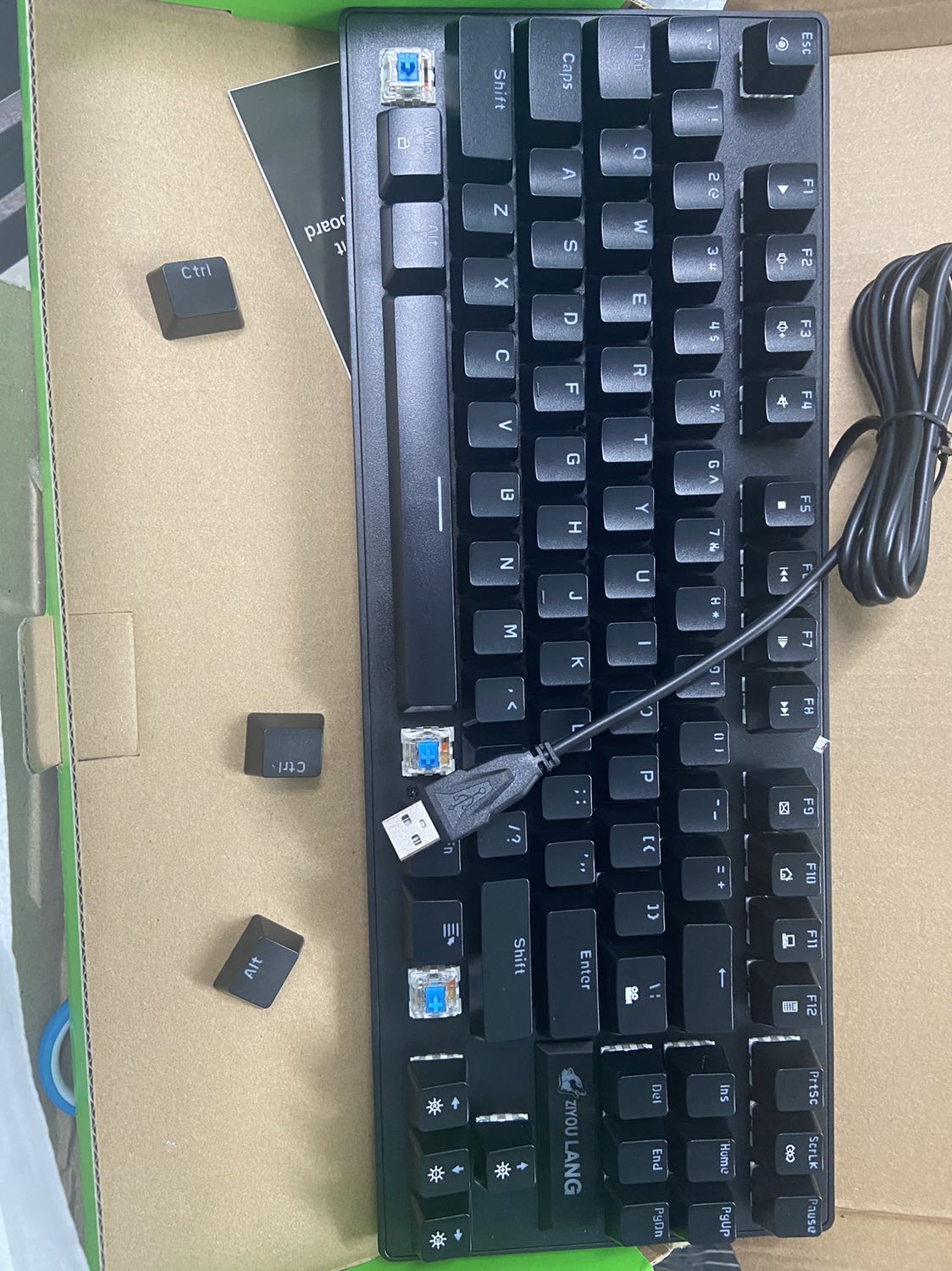 sản phẩm lỗi - giao sai màu! ^^