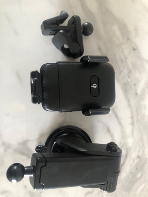 Giá đỡ đẹp cà tiện lợi, hàng như mô tả có chức năng sạc thông minh , rất hài lonhf về sp