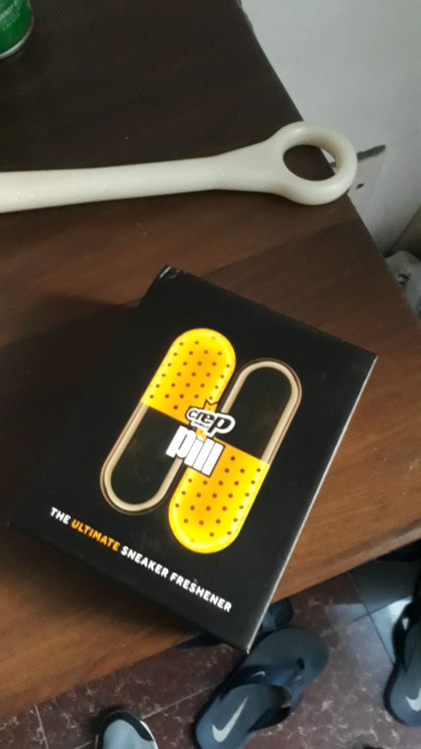 dùng cũng khá ok, để vào giày, cho vào trong túi thắt lại, để qua đêm, sáng ra sẽ bớt mùi, nhưng chắc phải thường xuyên thực hiện mới đáng kể.