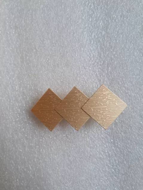 kẹp tóc shop nasi store đẹp lắm nè, kẹp rất chắc chắn, nhủ màu đẹp, sáng. Đáng đồng tiền, ủng hộ shop tiếp ạ. Xứng đáng 5 sao!