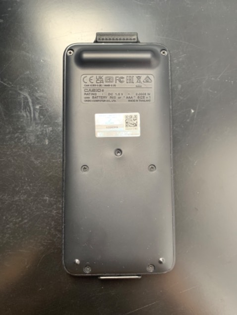 Chất lượng máy tốt nhưng chức năng gần như khác hoàn toàn so với các dòng máy cũ. Không đề xuất cho các bạn sắp tới các kì thi quan trọng có tính toán.