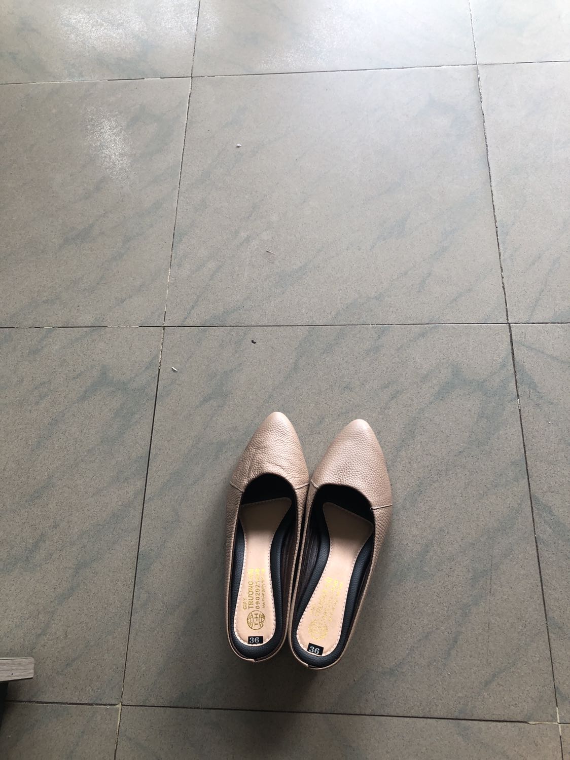 Sản phẩm chắc chắn đẹp như hình . thanks