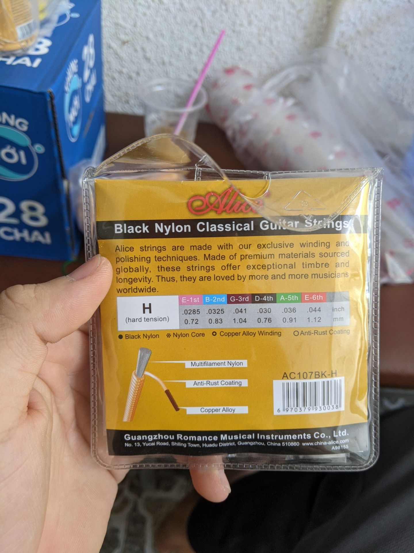 hình đó các bạn nhận xét đi ạ