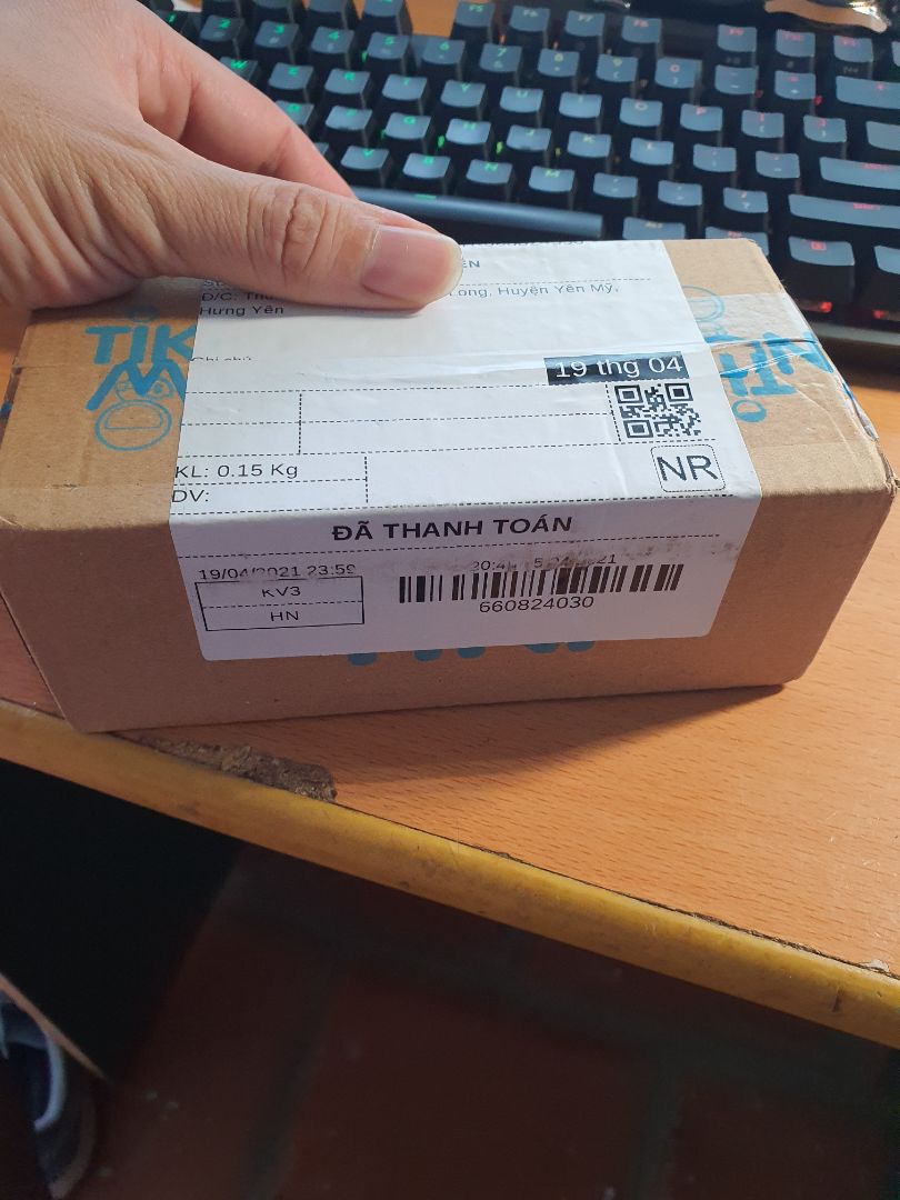 Quá tuyệt vời. Bé hàng xóm nhận hộ, đi làm cứ thấy ngại. Hóa ra được che tên rồi, giờ nhận lại thấy ko vui :)))