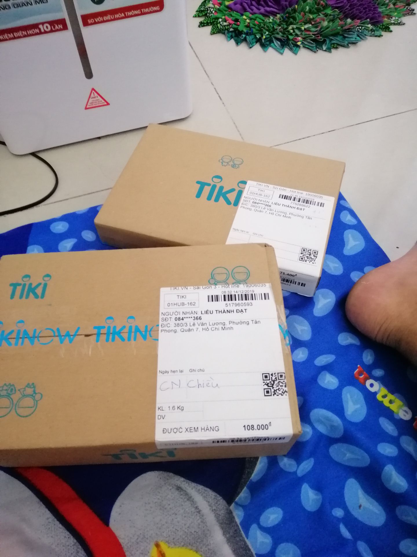 Lâu lắm r mới đc nhânh sách ưng ý v. Hộp bao bì sạch. K móp méo dù nhỏ. Sách sachh đẹp nguyên vẹn,k mất trang. Chữ rõ ràng. Sách k bị cấn móp hay dơ như những lần trước. Quá đã! Tiki hãy tiếp tục phát huy.