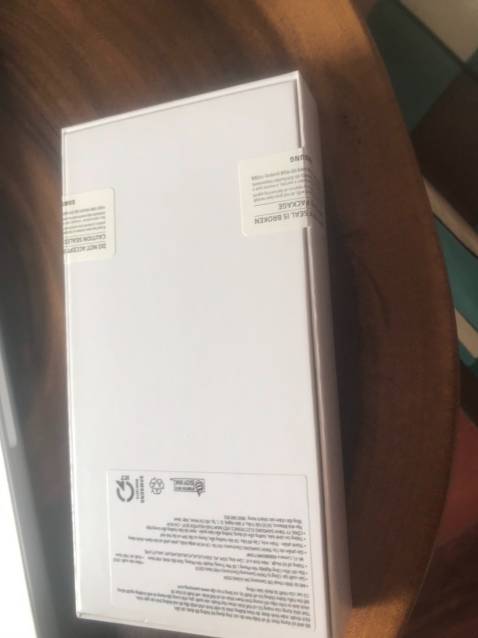 Camera hình chụp đẹp. Độ phân giải sắc nét. Bộ nhớ lớn.