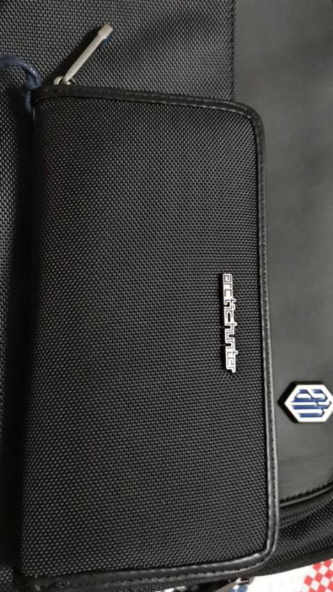 Giống hình , giao nhanh , chất lượng tốt , khoá kéo mượt , đáng mua , giá thành đúng vs chất lượng Giống hình , giao nhanh , chất lượng tốt , khoá kéo mượt , đáng mua , giá thành đúng vs chất lượng