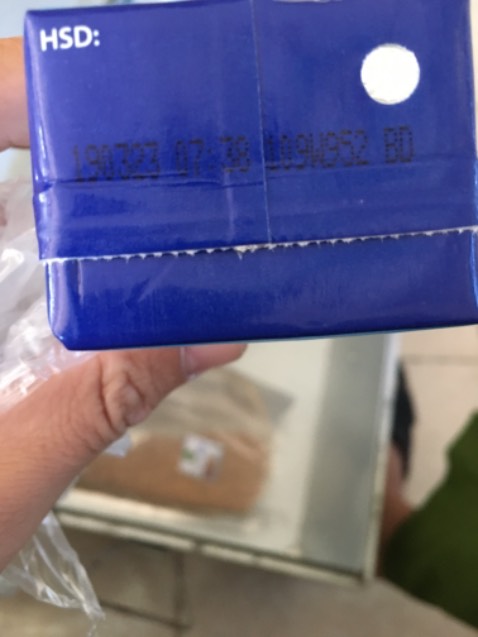 Thơm ngon , date sản phẩm dài ,  shop đóng gói cẩn thận , anh shipper nhiệt tình . Vừa đặt hôm qua hôm nay đã nhận được ạ